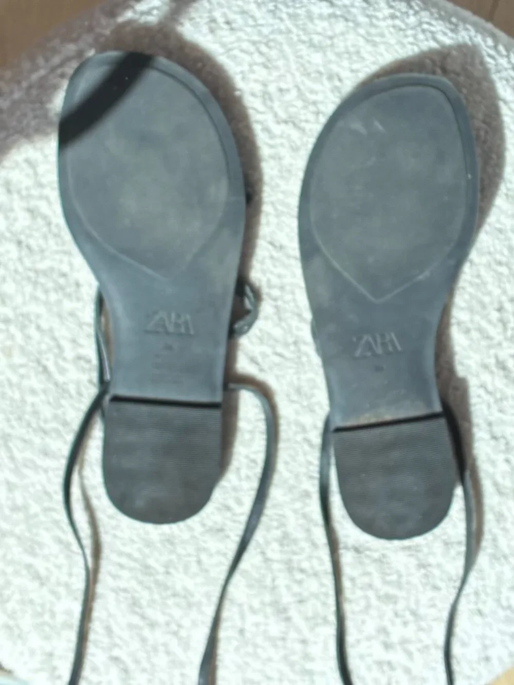 Zara Black Flat Strappy Gladiator Sandals - Picture 9 of 9